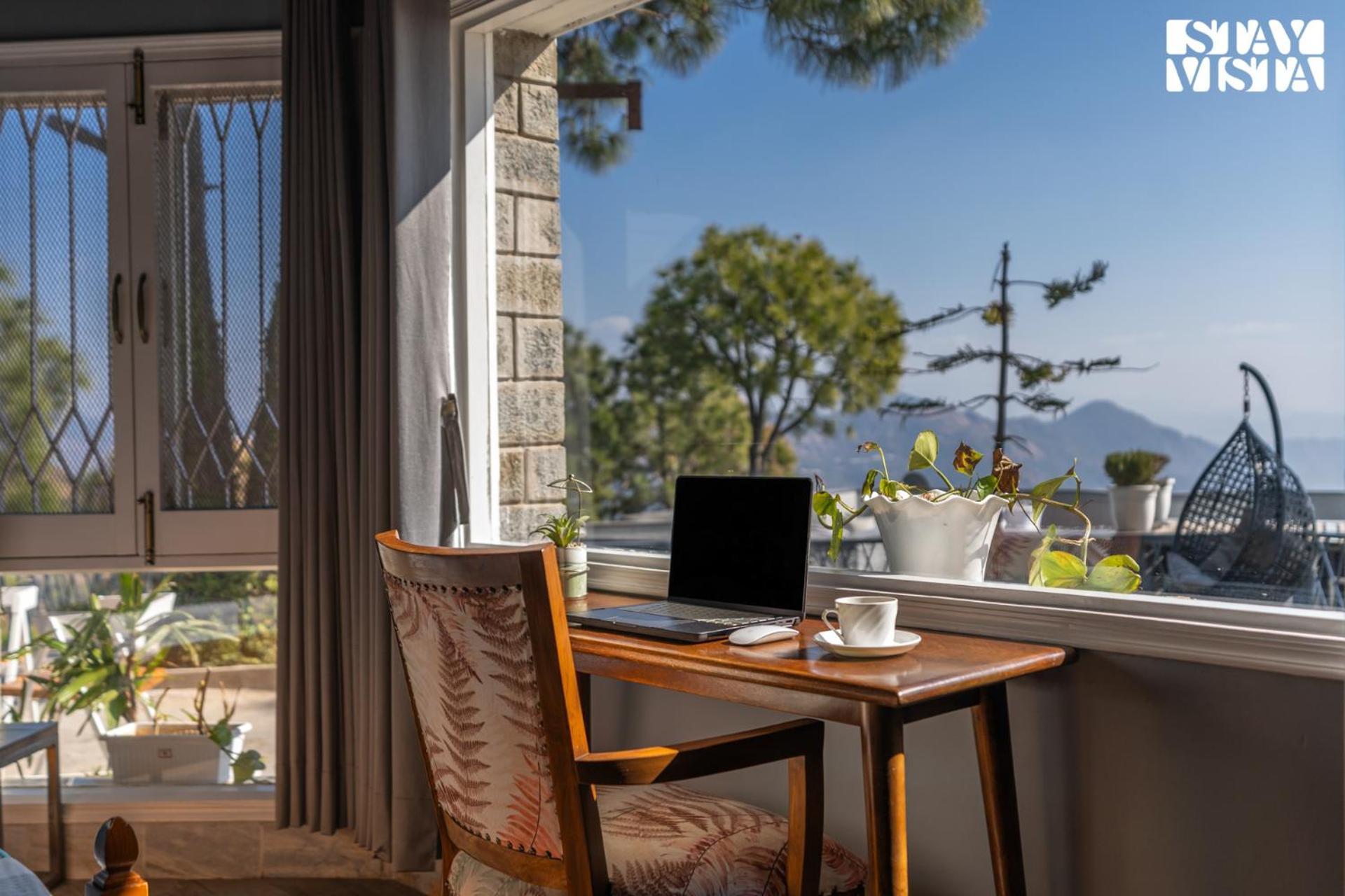 Barog Stayvista At Serene With Outdoor Bonfire מראה חיצוני תמונה